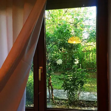 Peaceful Two Bedroom Apartman Mostar