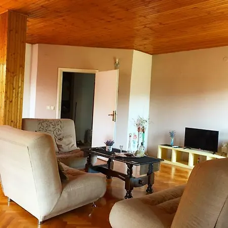 Peaceful Two Bedroom